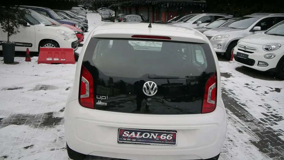 VOLKSWAGEN up! -