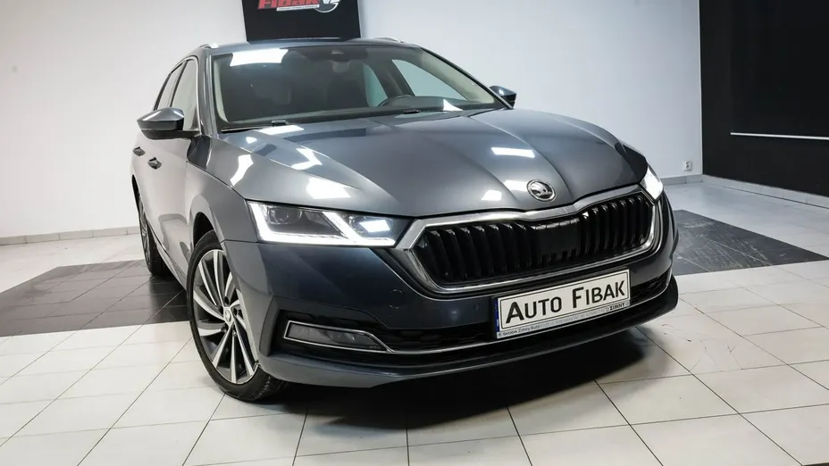SKODA Octavia -