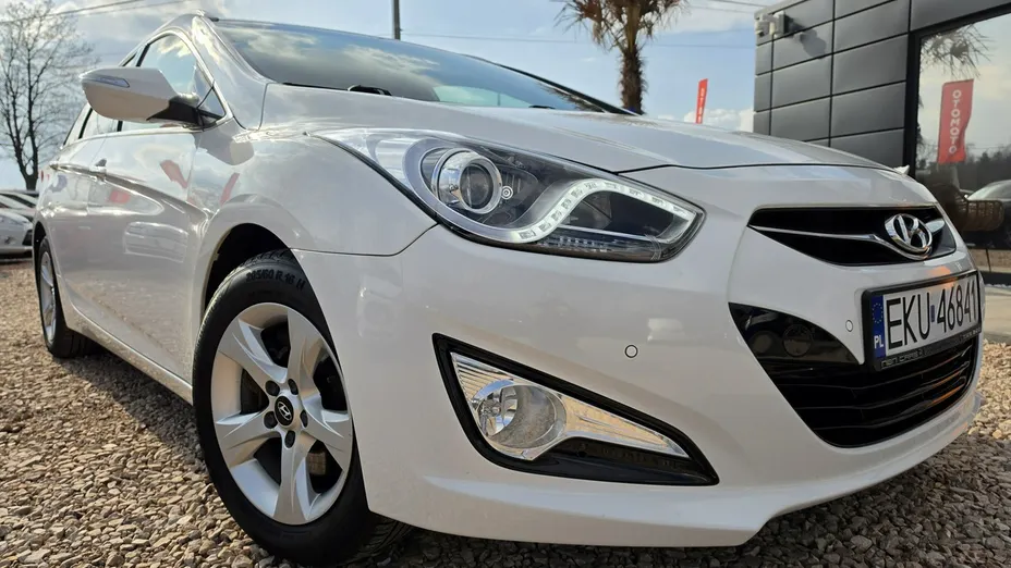 HYUNDAI i40 -