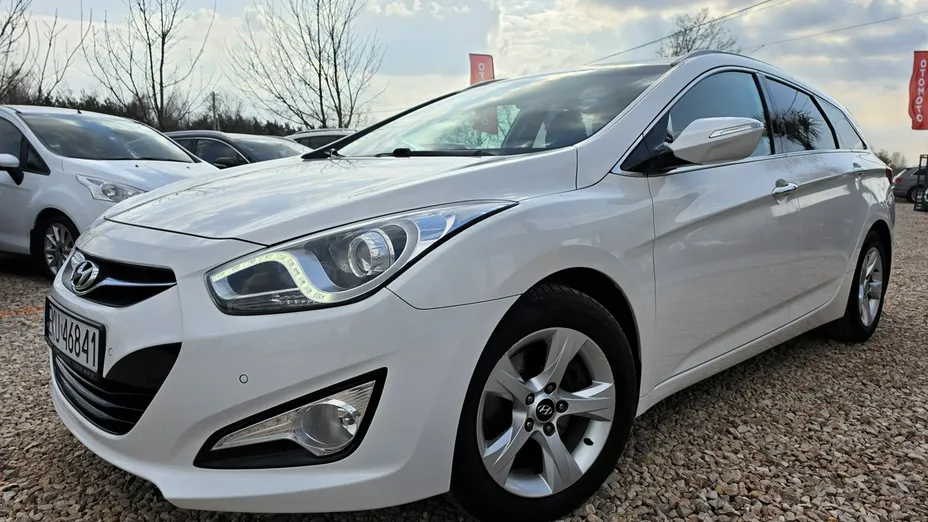 HYUNDAI i40 -