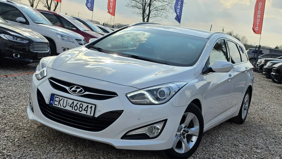 HYUNDAI i40 -
