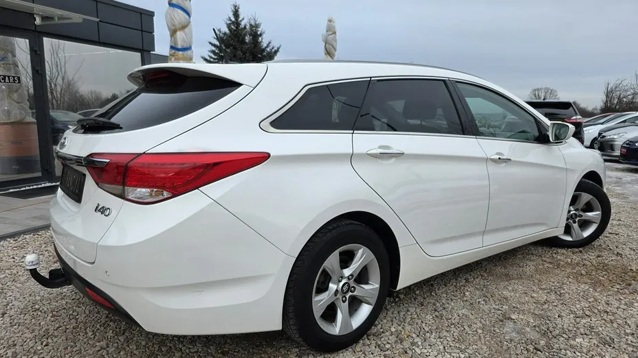 HYUNDAI i40 -