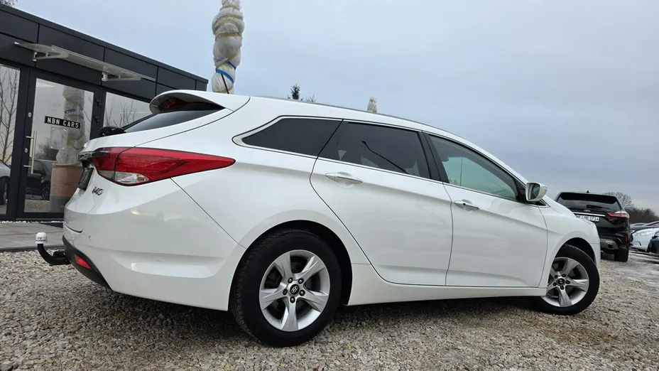 HYUNDAI i40 -