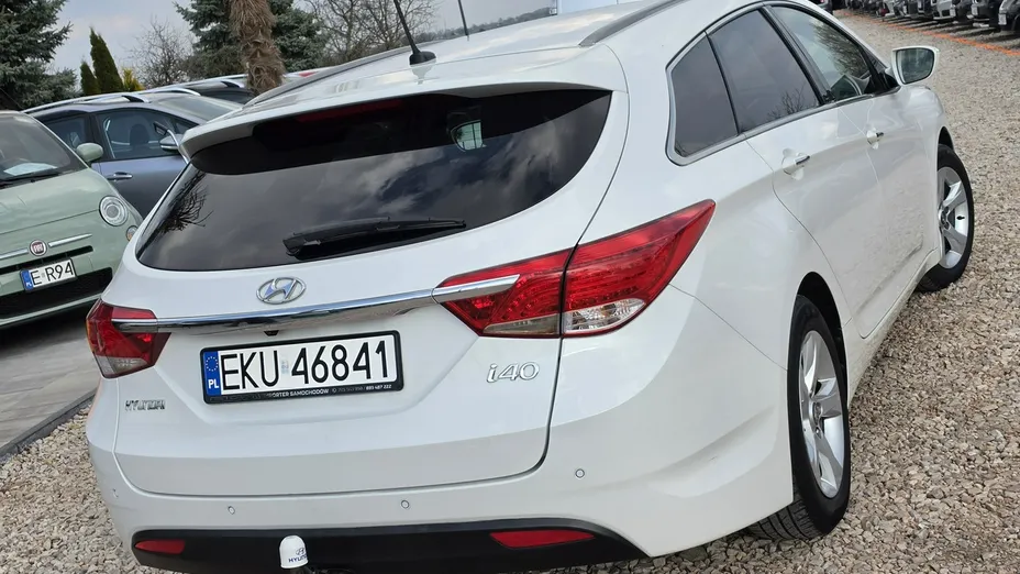 HYUNDAI i40 -