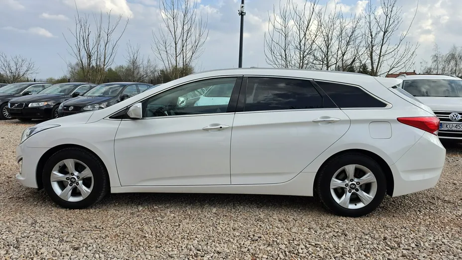 HYUNDAI i40 -