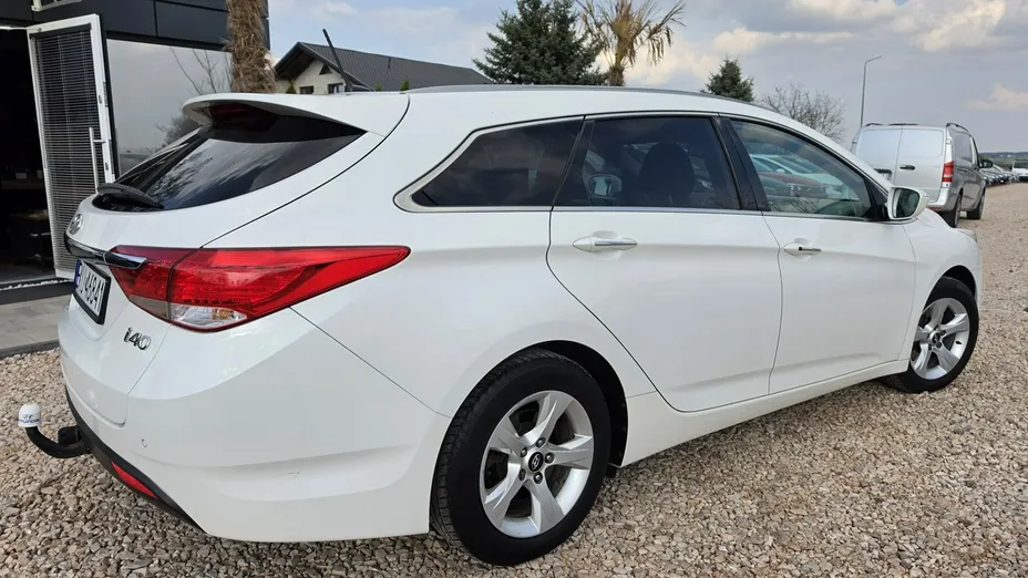HYUNDAI i40 -
