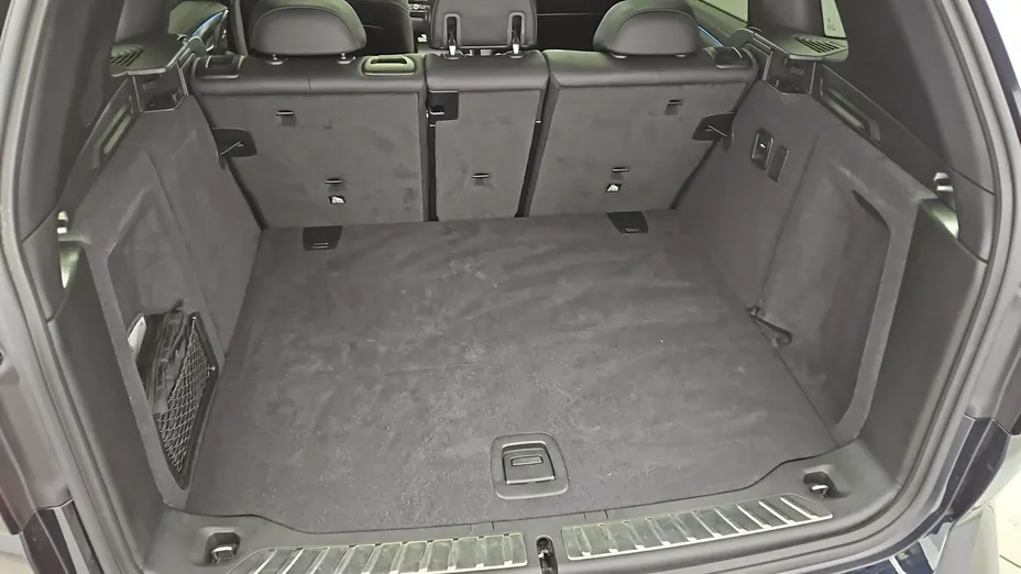 BMW iX3 -