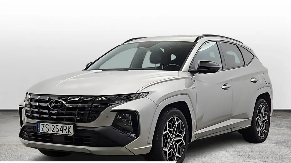 HYUNDAI Tucson -