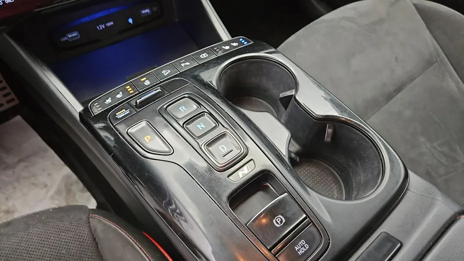 HYUNDAI Tucson -