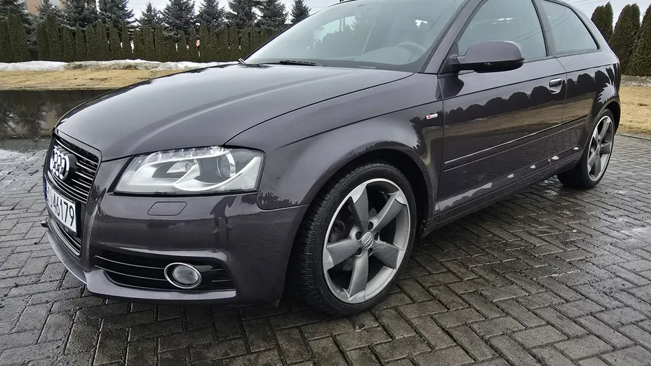AUDI A3 -