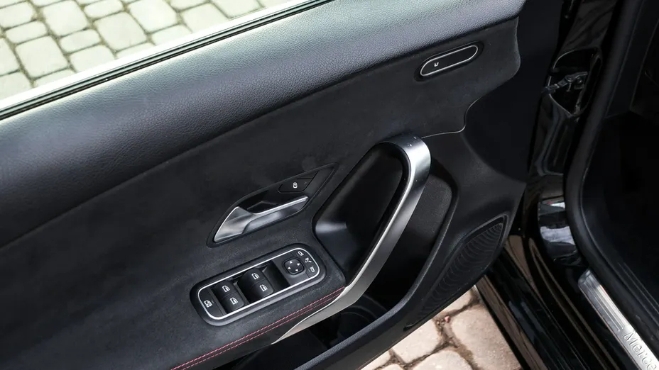 MERCEDES-BENZ A Klasa -