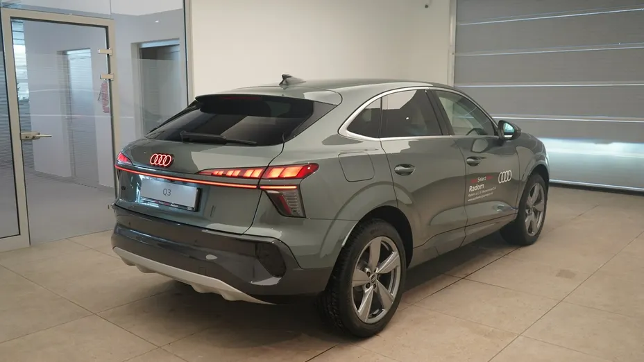 AUDI Q3 Sportback -