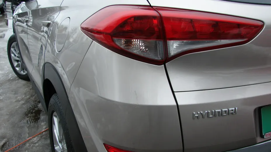HYUNDAI Tucson -