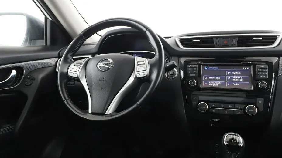 NISSAN X-Trail -