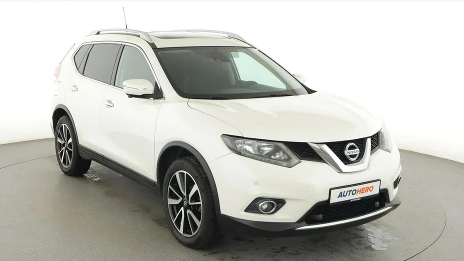 NISSAN X-Trail -