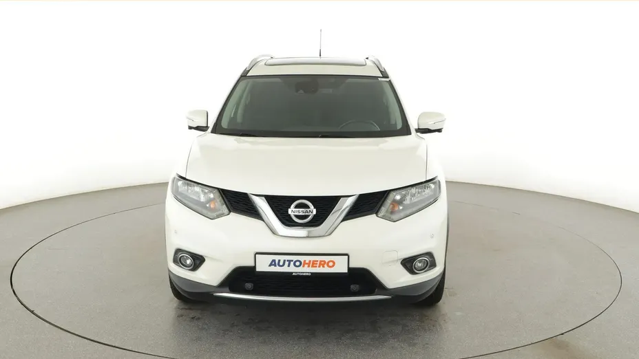 NISSAN X-Trail -