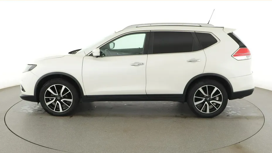 NISSAN X-Trail -