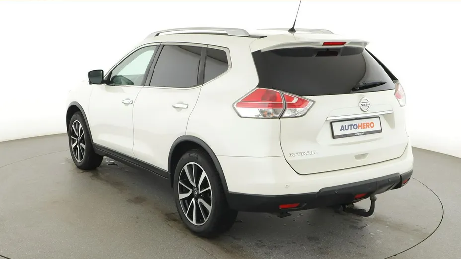 NISSAN X-Trail -