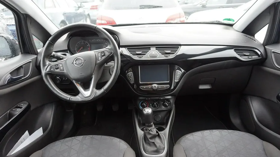OPEL Corsa -