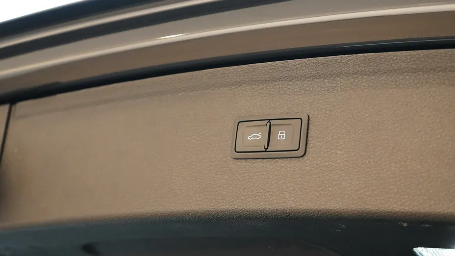 AUDI Q5 -