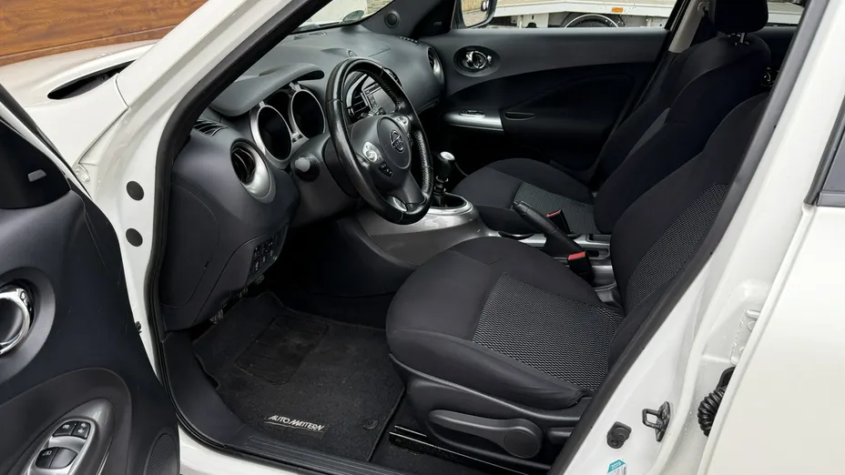 NISSAN Juke -