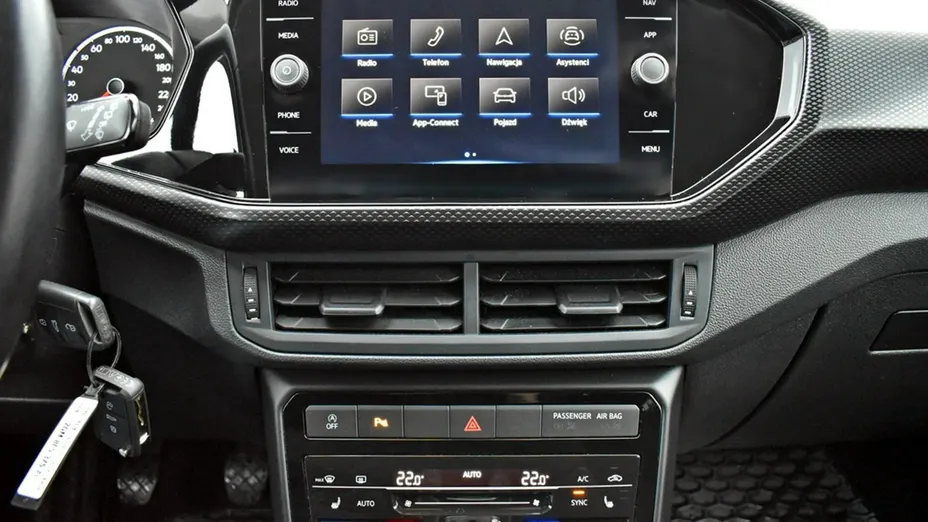 VOLKSWAGEN T-Cross -