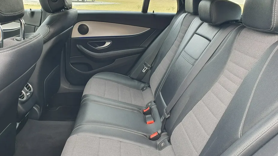 MERCEDES-BENZ E Klasa -