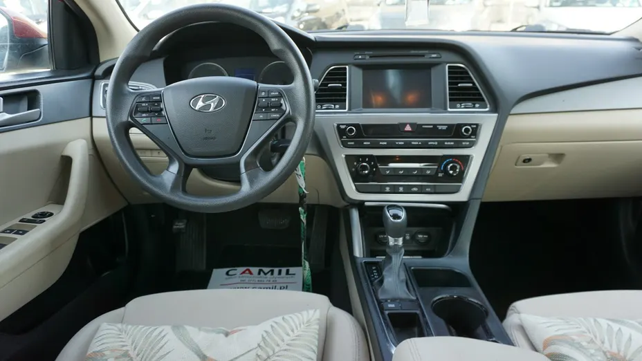 HYUNDAI Sonata -