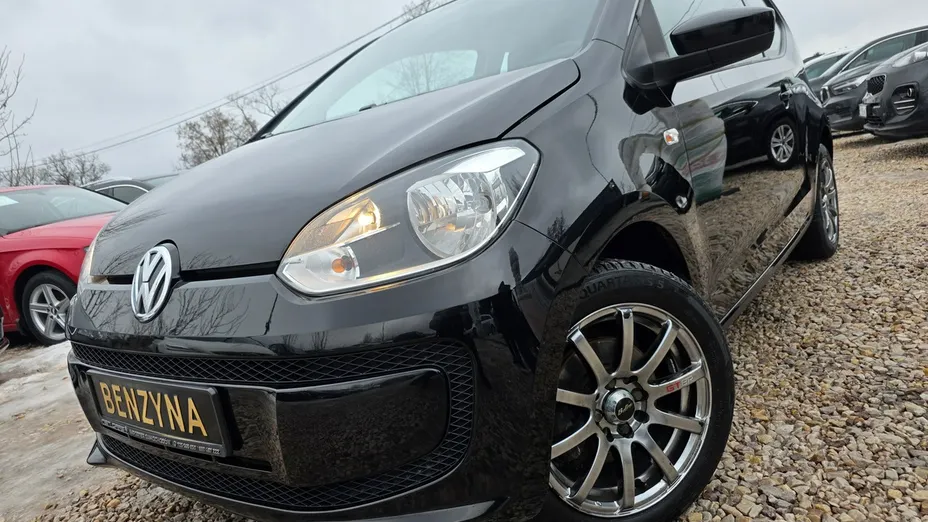 VOLKSWAGEN up! -