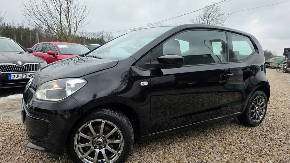 VOLKSWAGEN up! -
