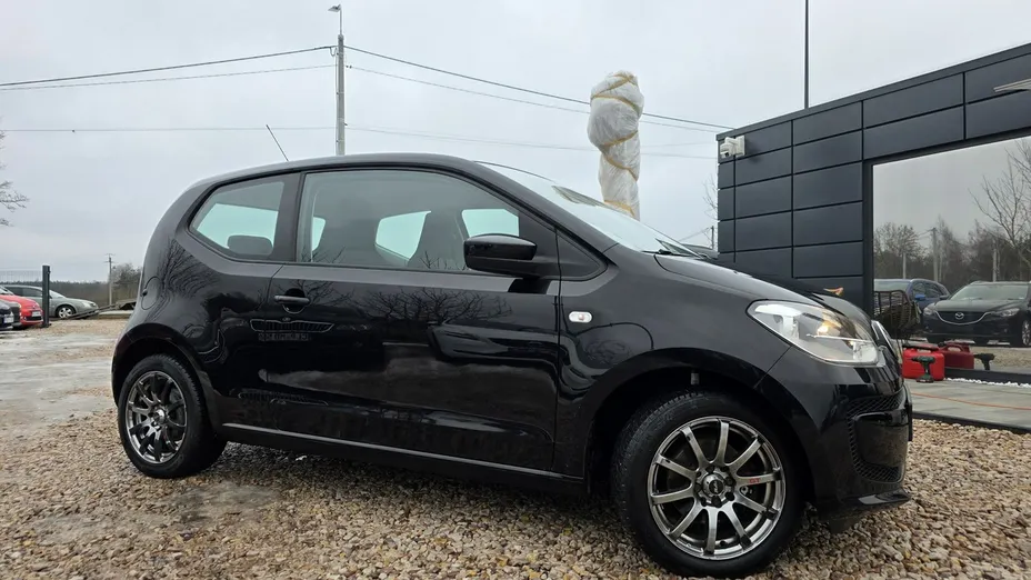 VOLKSWAGEN up! -