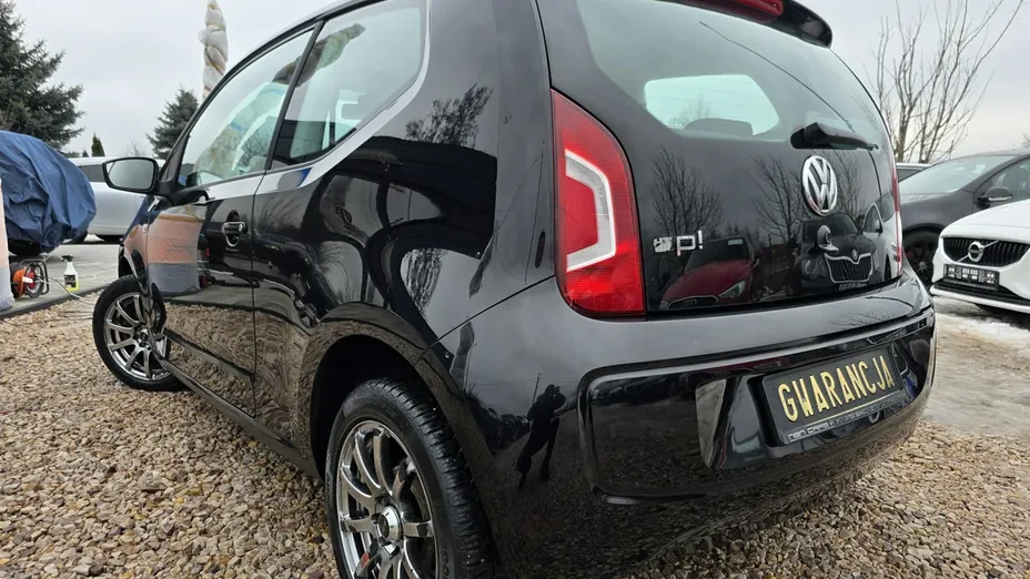 VOLKSWAGEN up! -