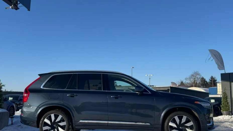 VOLVO XC90 -