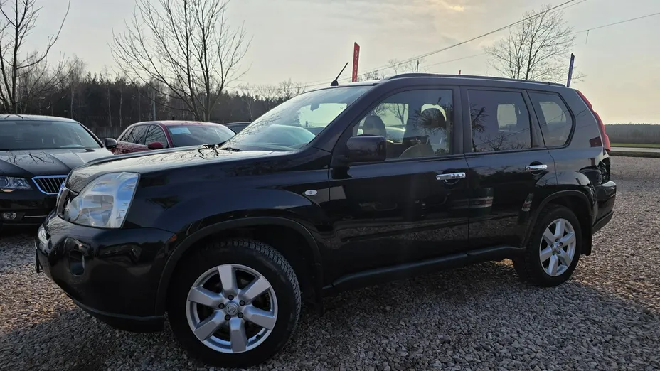 NISSAN X-Trail -