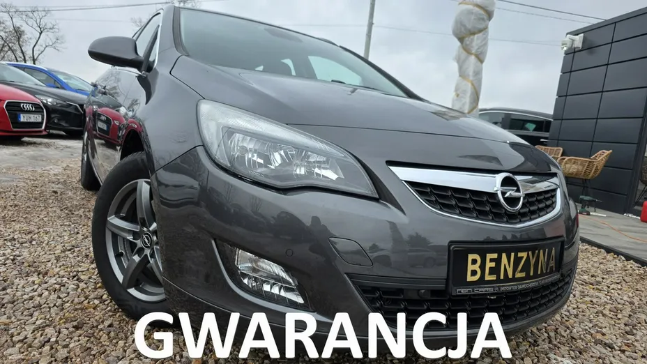 OPEL Astra -