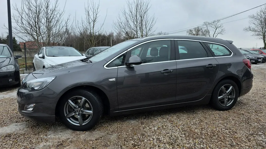 OPEL Astra -