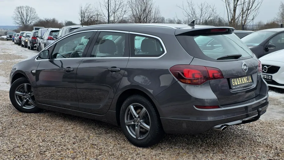 OPEL Astra -