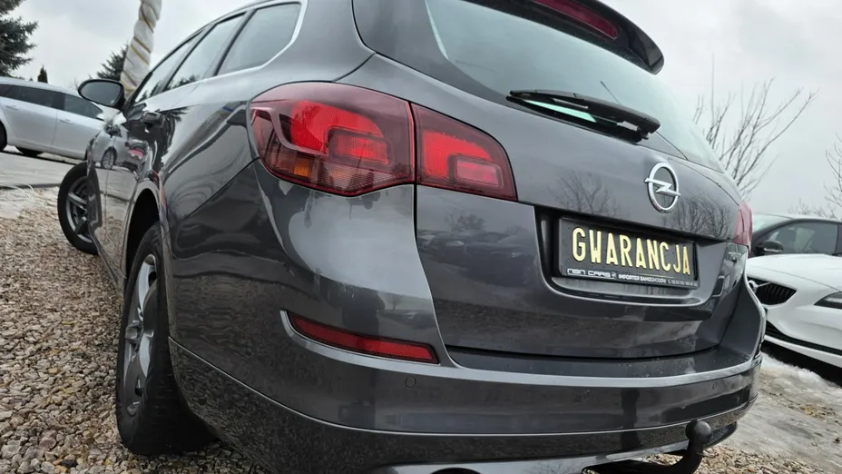 OPEL Astra -