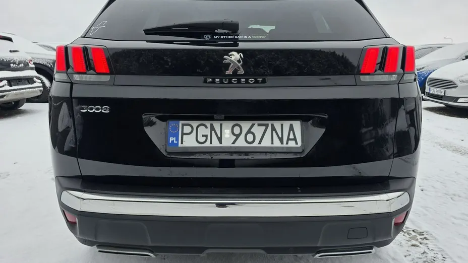 PEUGEOT 3008 -