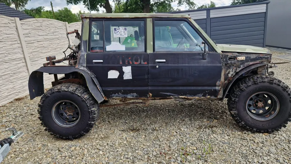 NISSAN Patrol -
