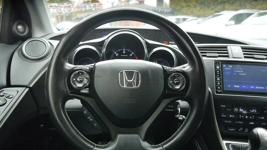 HONDA Civic -