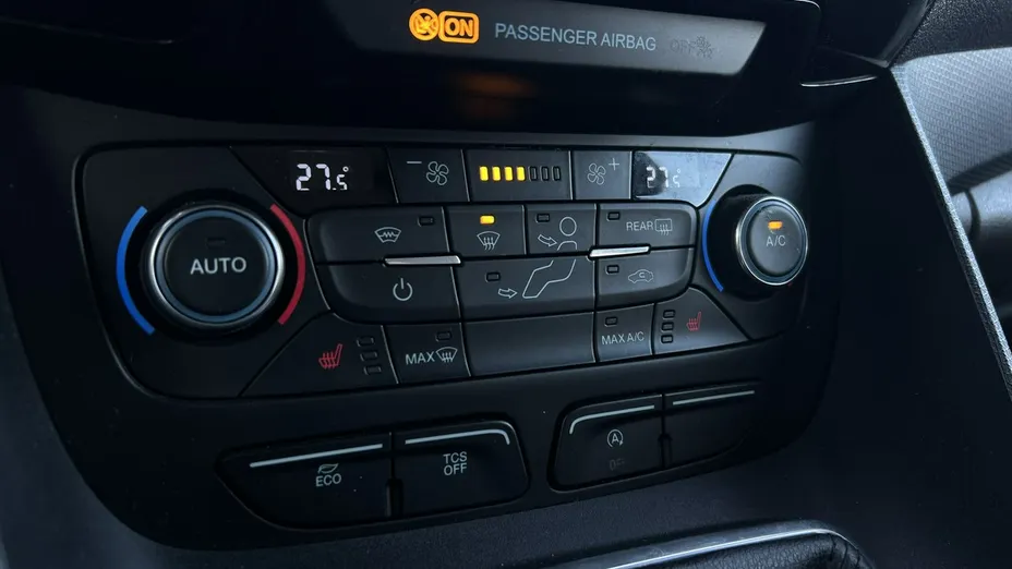 FORD Tourneo Connect -