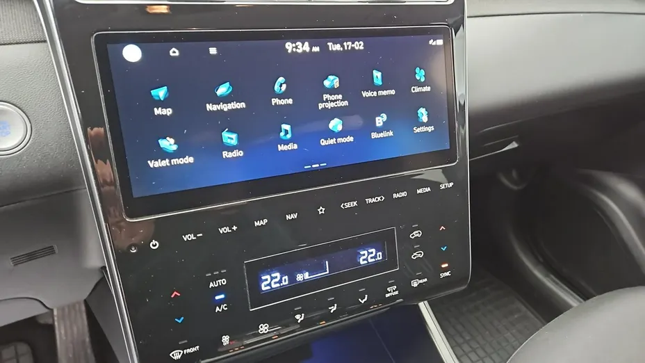 HYUNDAI Tucson -