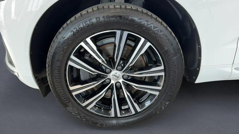 VOLVO XC60 XC60 B5 B AWD Inscription aut