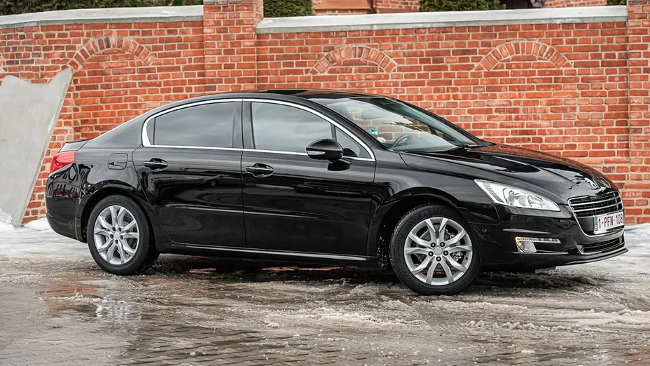 PEUGEOT 508 -