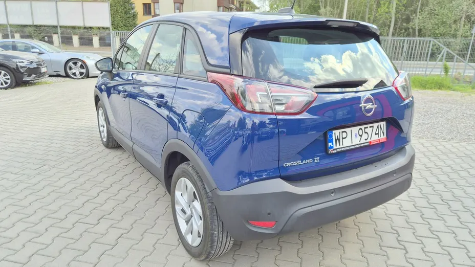 OPEL Crossland X -