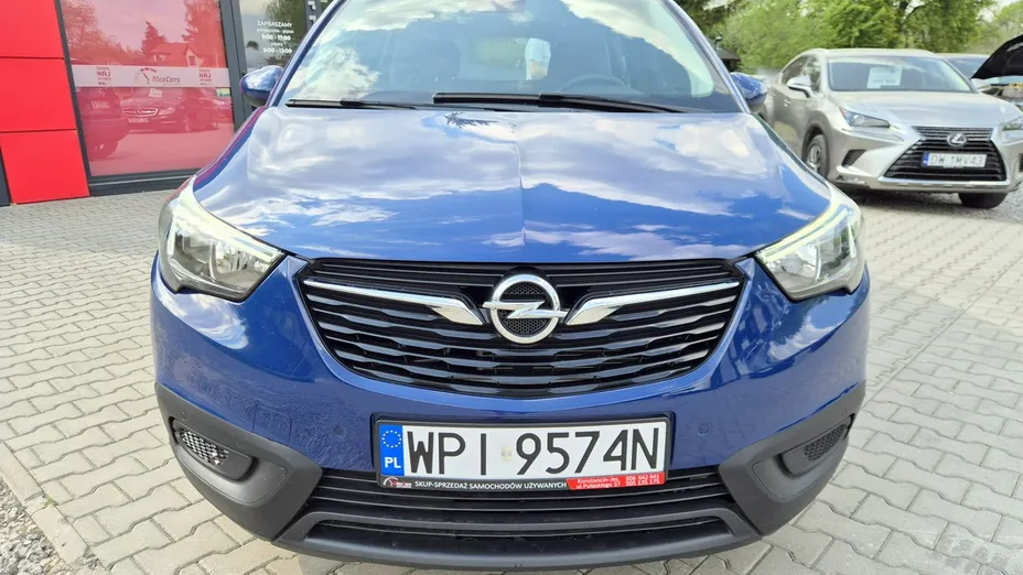 OPEL Crossland X -