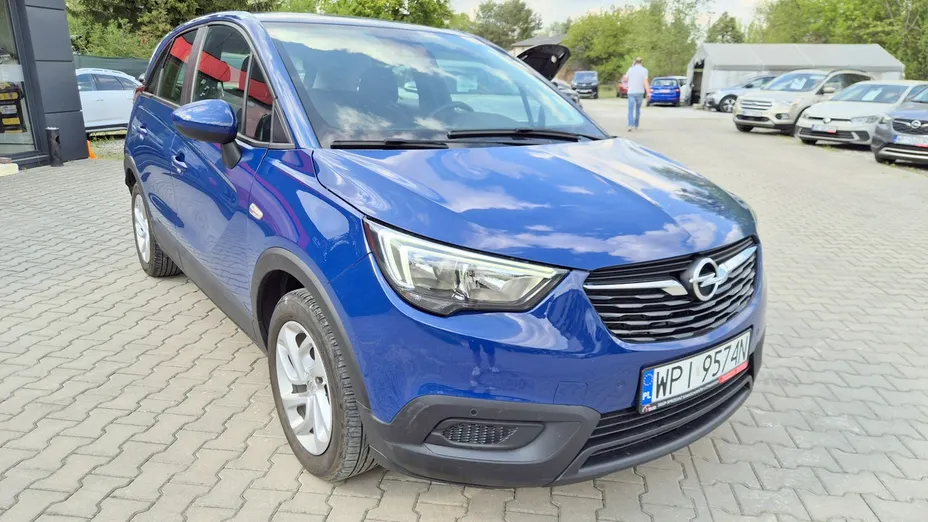 OPEL Crossland X -