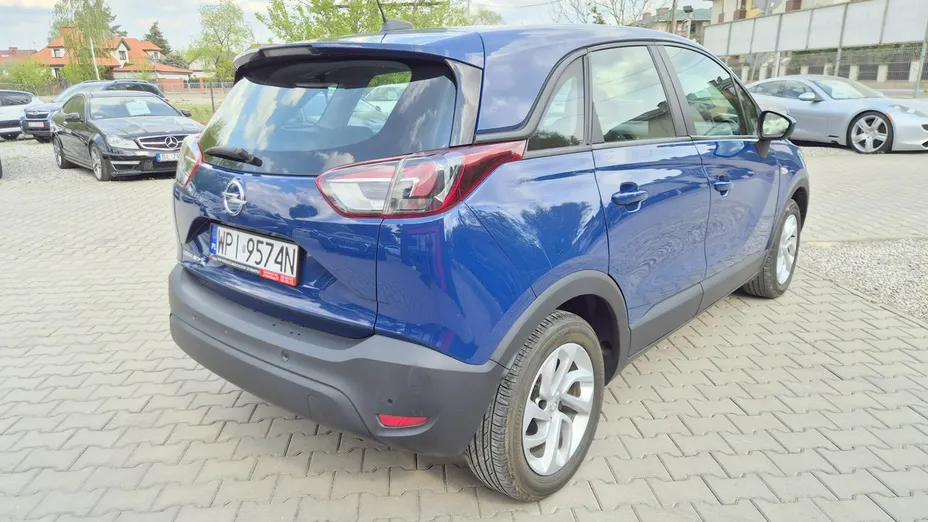 OPEL Crossland X -