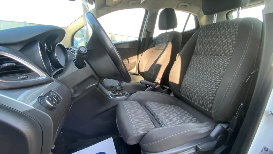 OPEL Mokka -